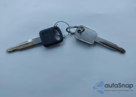 2005 Ford F-250 Xl/Xlt from USA, damaged, VIN 1FTSF21P15EB90268